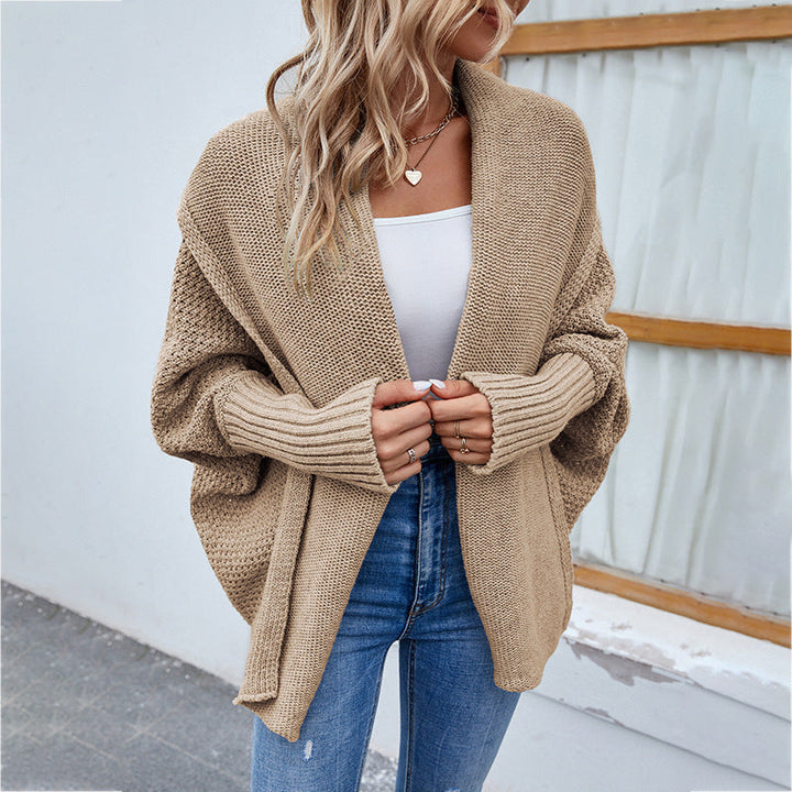 Cardigan oversize donna, modello lungo stile kimono, perfetto per un look casual alla moda. Abbigliamento femminile versatile.