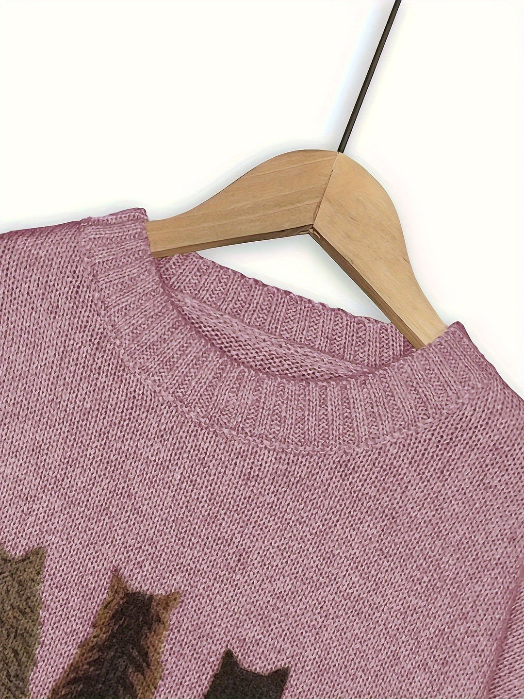 Maglione marrone scuro oversize, gatti. Donna, girocollo, vestibilità comoda per relax.
