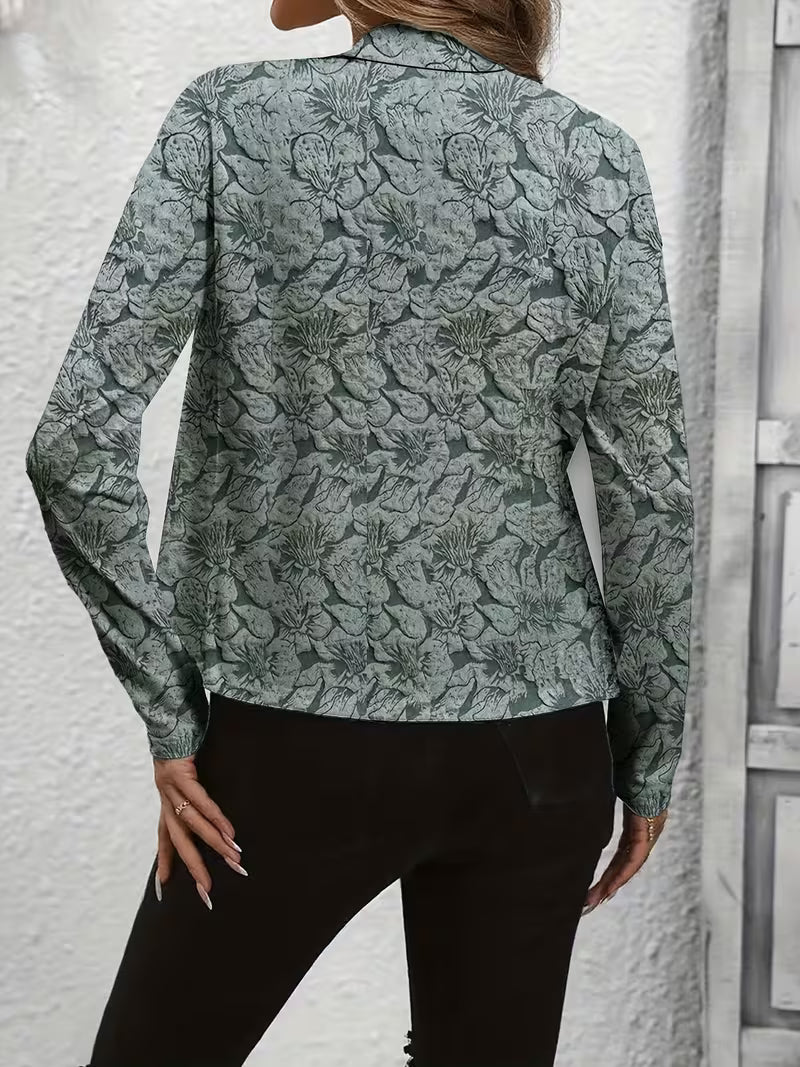 Giacca blazer floreale da donna, perfetta per ufficio, casual o serate eleganti. Un capo moda essenziale.