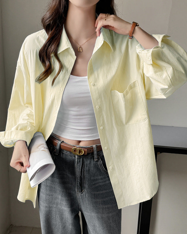 Camicia donna rosa confetto, ampia e a tinta unita, con vestibilità rilassata per un look moderno.