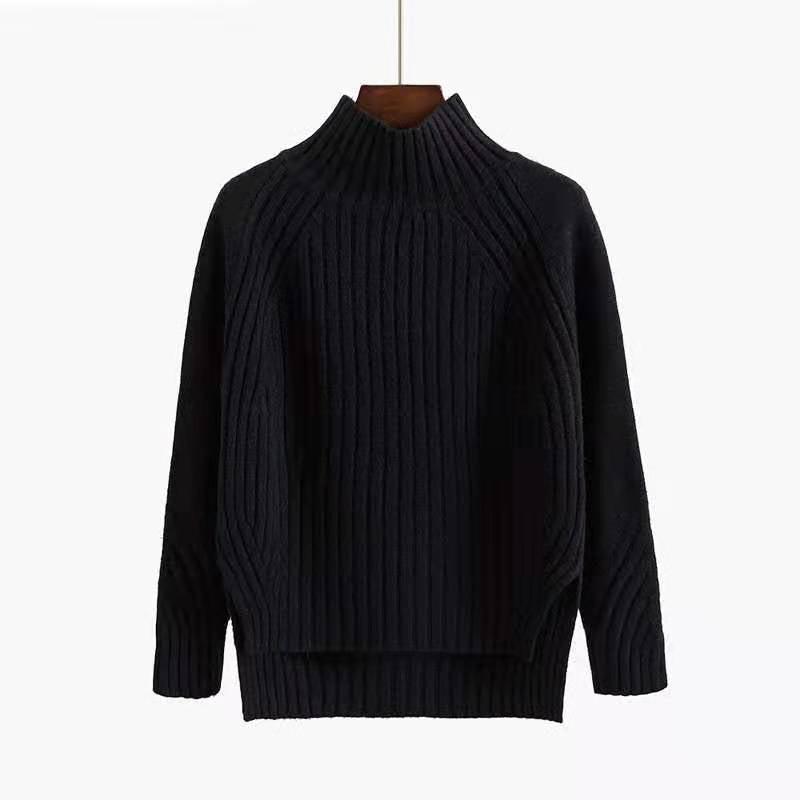 Pullover donna collo alto con maniche raglan. Maglieria femminile perfetta per eleganza casual versatile.