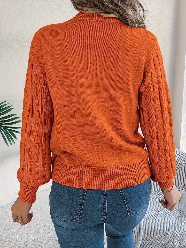 Maglione donna, maniche lunghe, girocollo. Design a trecce, caldo per il freddo.