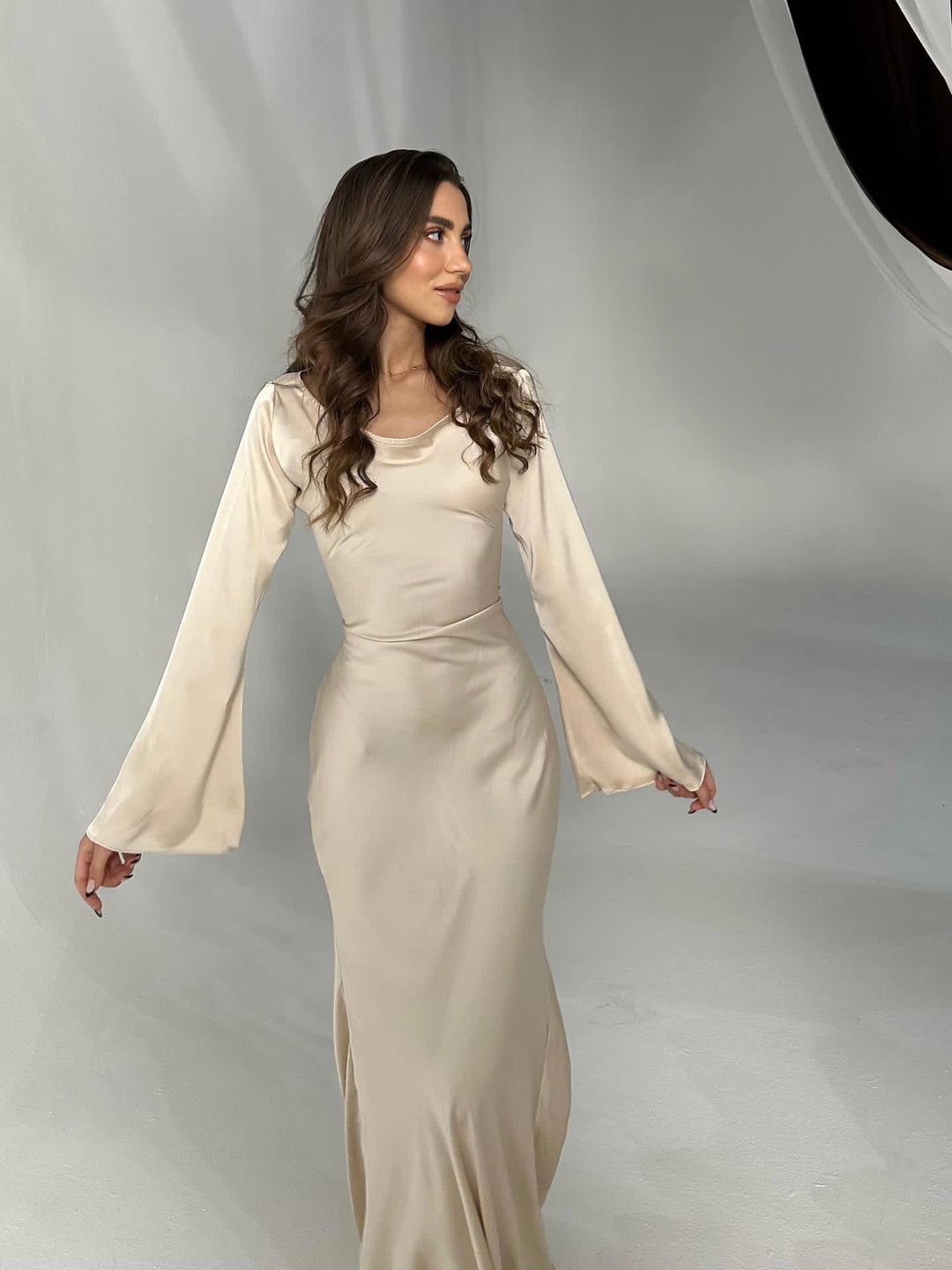 Vestito lungo donna autunno, maniche lunghe, casual chic e confortevole.