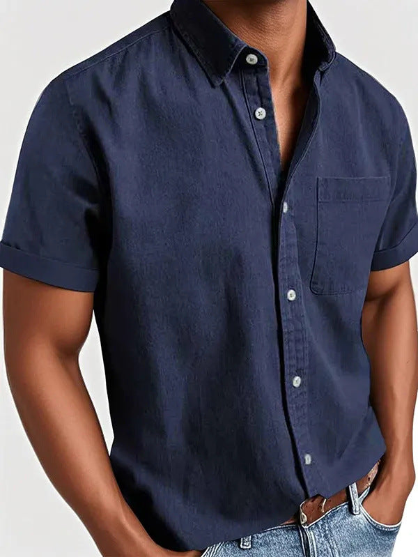 Camicia uomo polo casual a maniche corte, un capo essenziale per la moda primaverile ed estiva.