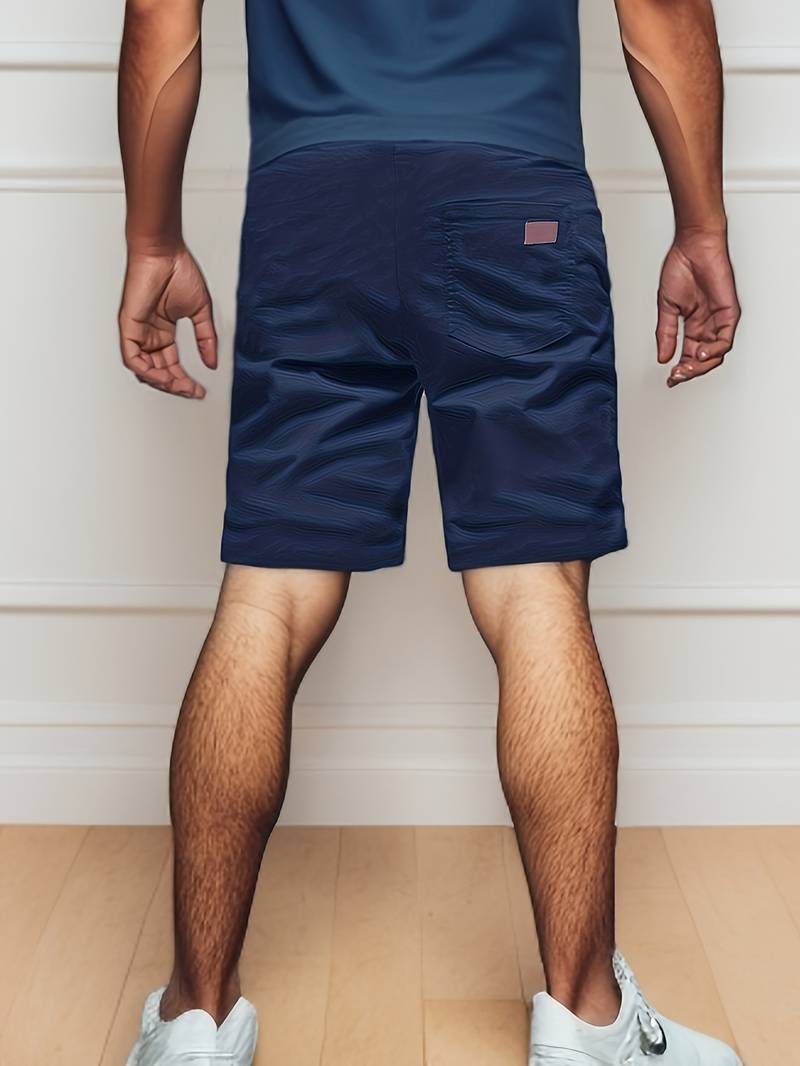 Pantaloncini cargo da uomo, stile casual per l'estate. Tessuto resistente, ideali per attività all'aperto.