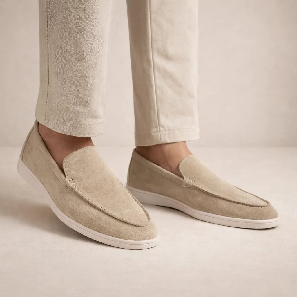 Mocassini uomo per la primavera, scarpe slip-on comode e leggere. Ideali per un look casual-chic senza tempo.