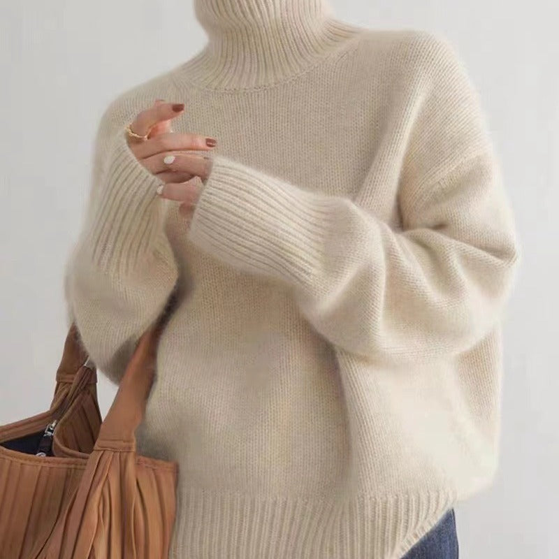 Maglione dolcevita spesso donna per inverno, caldo e confortevole. Pullover a maniche lunghe, moda casual.