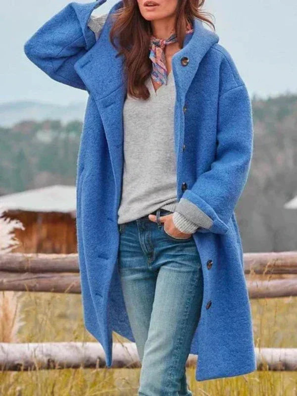 Elegante giacca lunga da donna slim fit, perfetta per l'abbigliamento invernale, offre calore e stile raffinato.