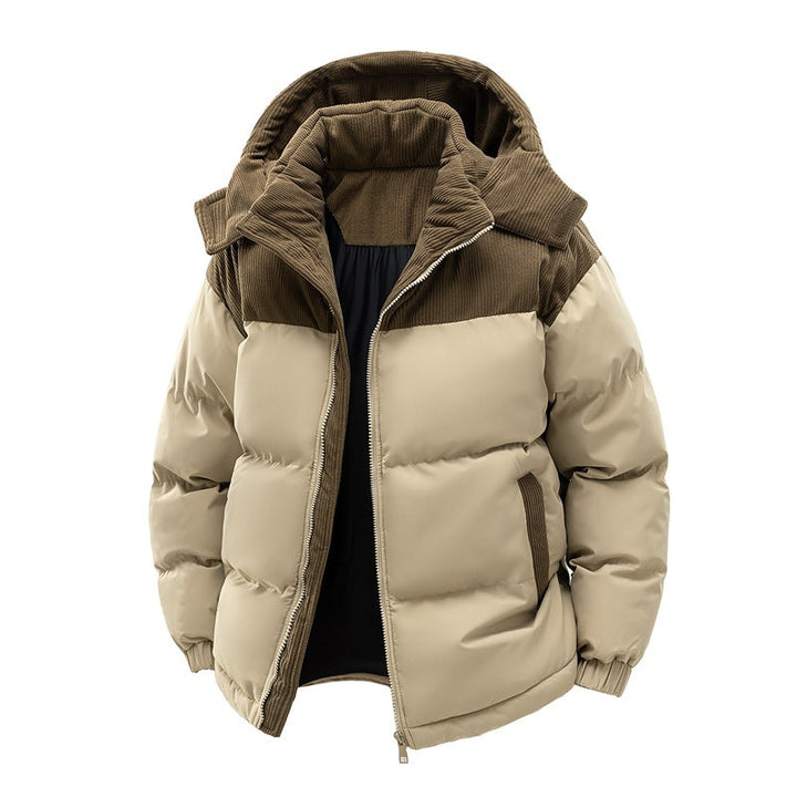 Giacca piumino uomo, colore blu scuro, con cappuccio rimovibile. Ideale per inverno, stile casual e sportivo. Molto caldo.