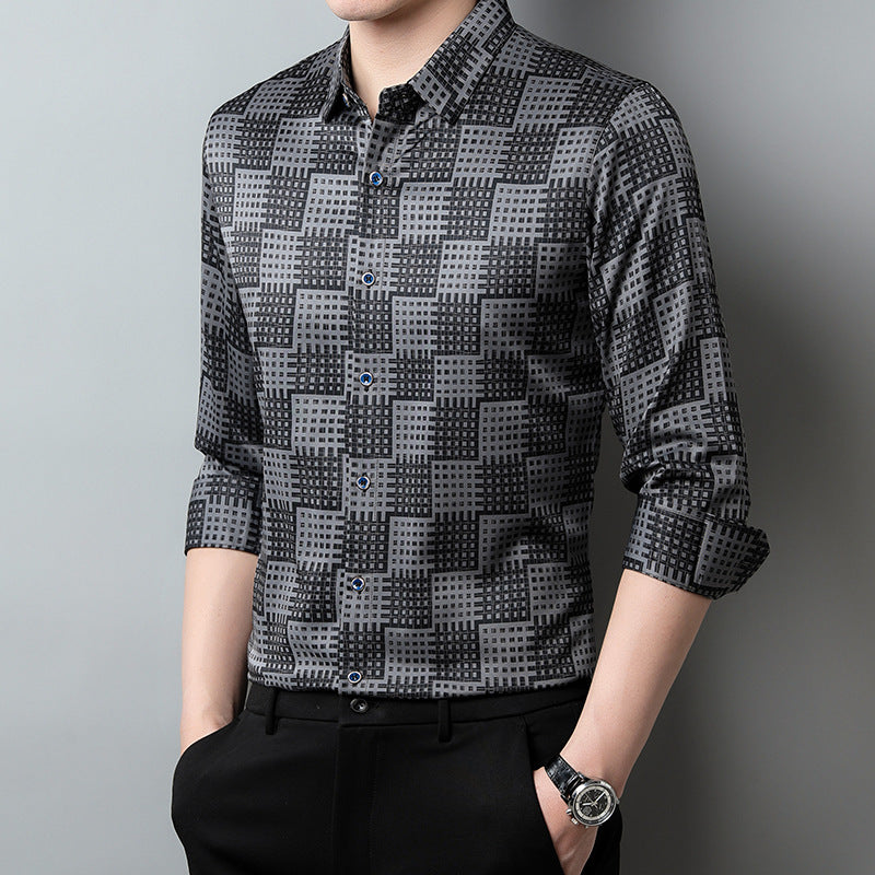 Camicia uomo a quadri, maniche lunghe, vestibilità regolare. Perfetta per un look casual e confortevole ogni giorno.