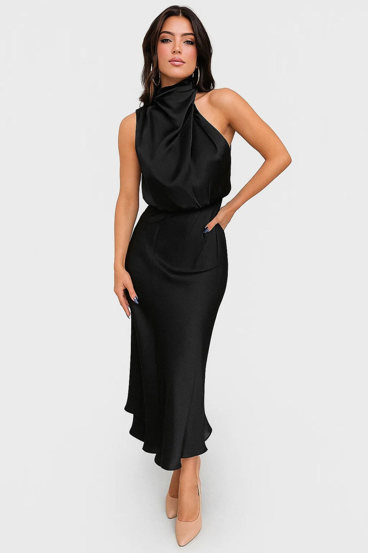 Elegante abito lungo donna, con dettaglio collo drappeggiato, perfetto per vestiti da sera moderni.