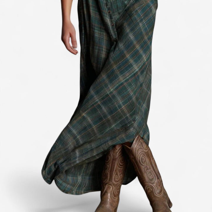 Vestito lungo tartan donna, stile boho chic, perfetto per moda autunnale e primaverile.