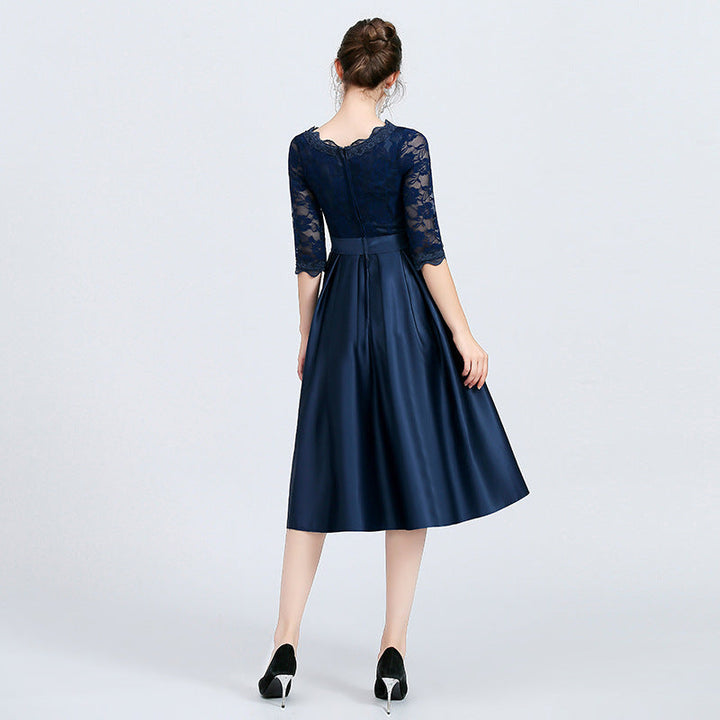 Abito midi donna elegante e versatile, blu scuro, perfetto per cerimonie, gala e eventi speciali.