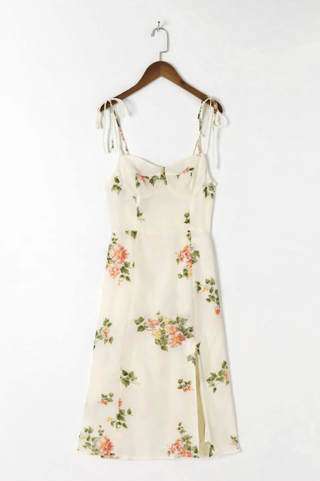 Abito midi floreale da donna con stampa romantica e vestibilità impeccabile. Ideale per la primavera.