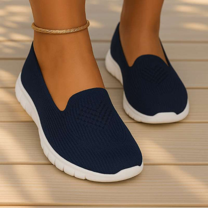 Scarpe donna per comfort ottimale, ortopediche e leggere, ideali per supporto quotidiano.