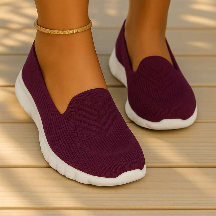 Scarpe donna casual, ortopediche con comfort superiore, design moderno e ultraleggero.