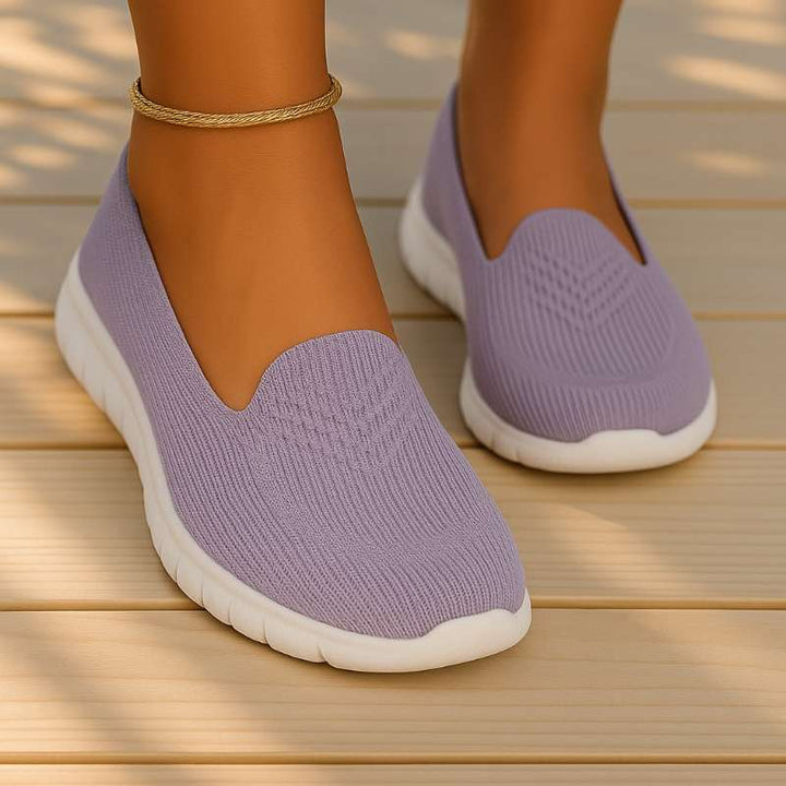Sneakers casual donna, ortopediche con comfort ottimale, ideali per benessere e leggerezza.