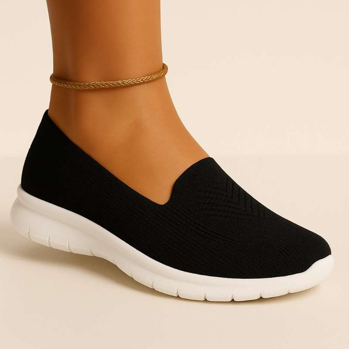 Sneakers traspiranti donna, ideali per passeggio, ortopediche con comfort elevato.