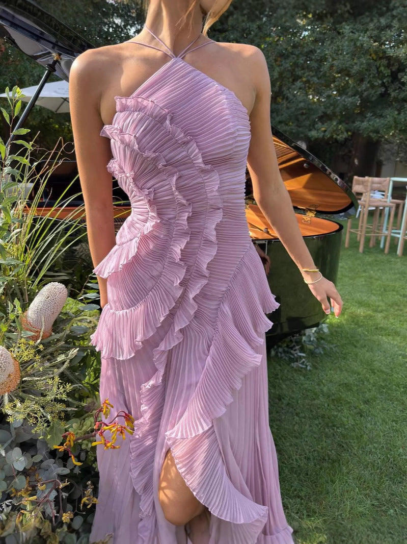 Abito cerimonia donna elegante, vestito lungo fluido con scollo halter. Perfetto per invitata.
