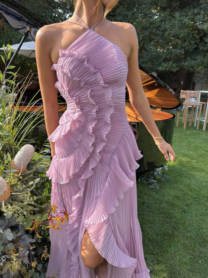 Abito cerimonia donna elegante, vestito lungo fluido con scollo halter. Perfetto per invitata.
