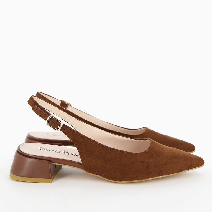 Ballerine slingback casual, ideali per il tempo libero e look rilassati.