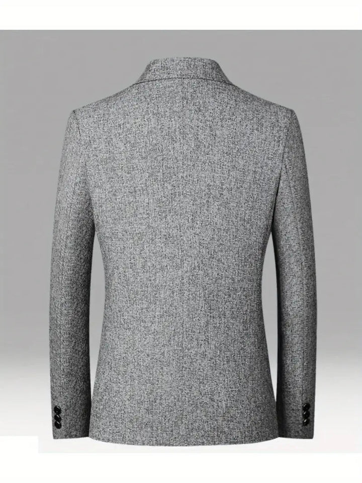 Elegante blazer slim fit da uomo, giacca versatile per outfit casual, business o serate.