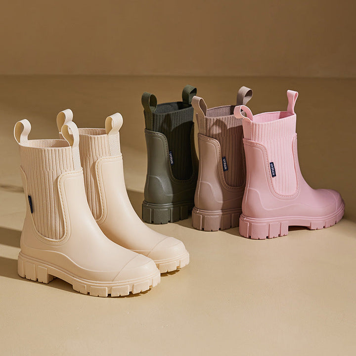 Stivali da pioggia donna verde militare. Impermeabili, eleganti, per calzature comode e moda autunno/inverno.