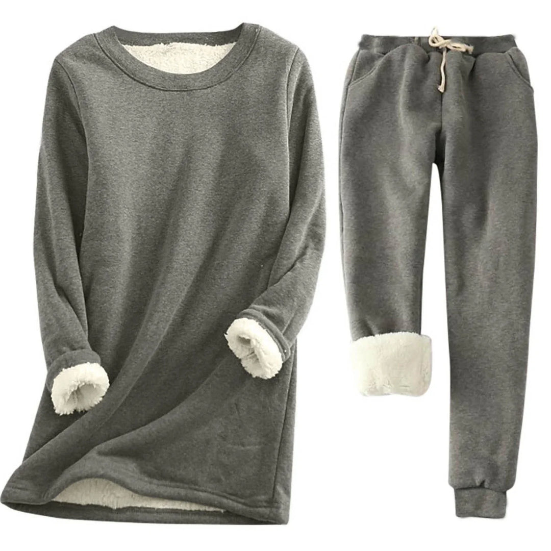 Completo termico donna morbido e caldo, perfetto per l'inverno. Loungewear comodo e avvolgente.