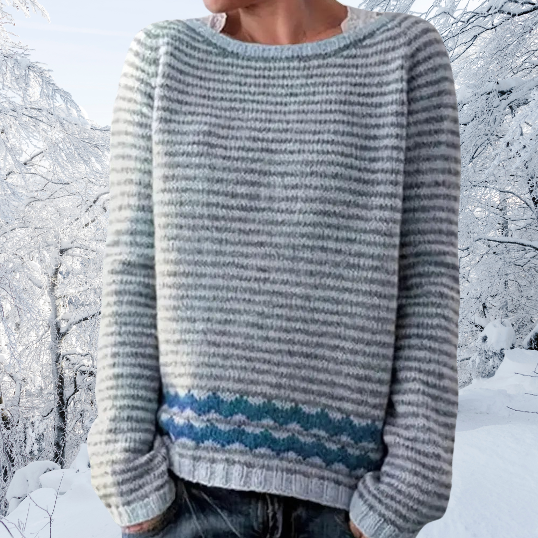 Maglione a righe donna casual, morbido e comodo con vestibilità ampia, ideale per un outfit quotidiano rilassato.