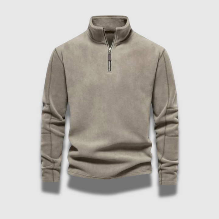 Maglione uomo con stile moderno, tessuto caldo e morbido, un must-have per la moda invernale.