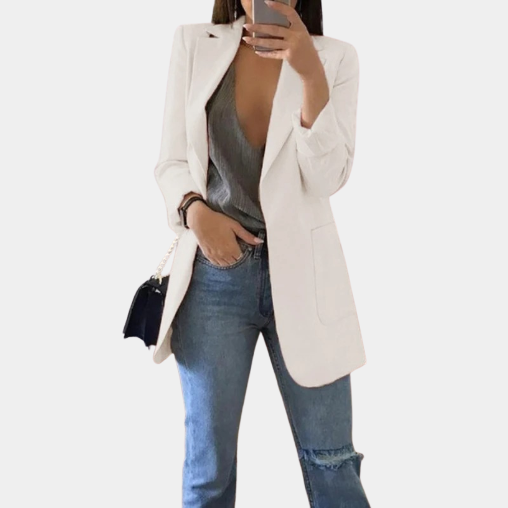 Blazer donna lungo, capo chic per outfit ufficio e look casual. Giacca sartoriale versatile.