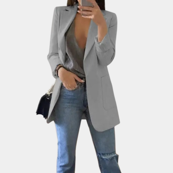 Blazer donna elegante e moderno, taglio sartoriale lungo, per un look sofisticato e di tendenza.