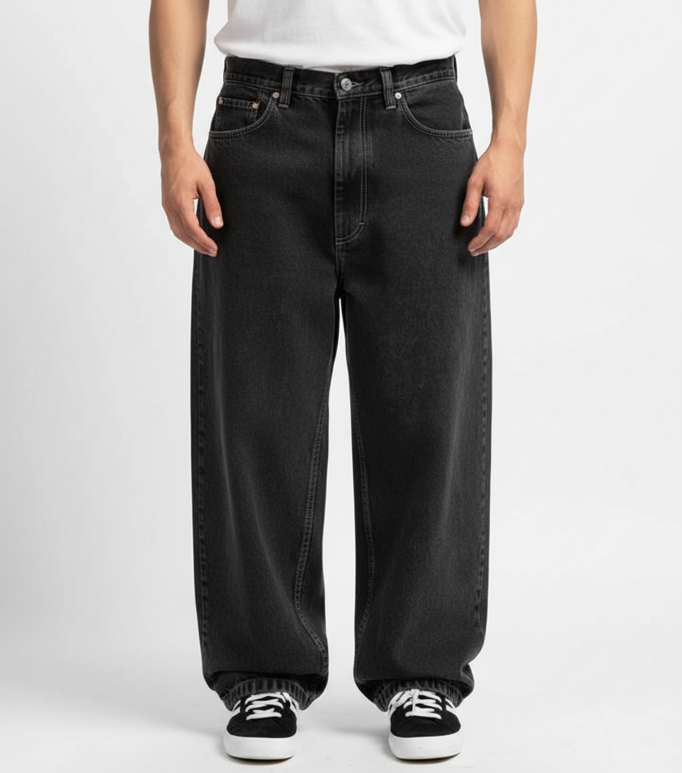 Jeans larghi uomo versatili, perfetti per skate, casual e streetwear.