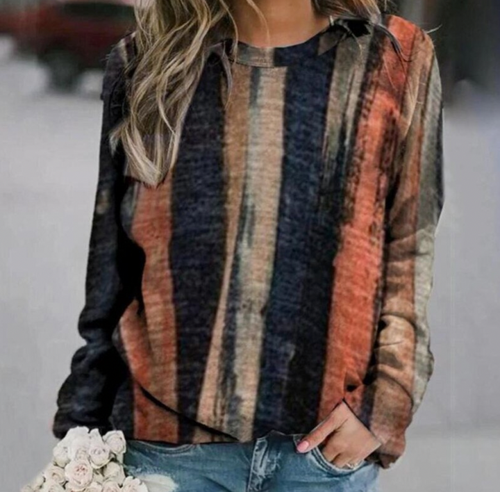 Morbido maglione donna alla moda, ideale per un abbigliamento femminile accogliente e chic. Maglieria versatile.