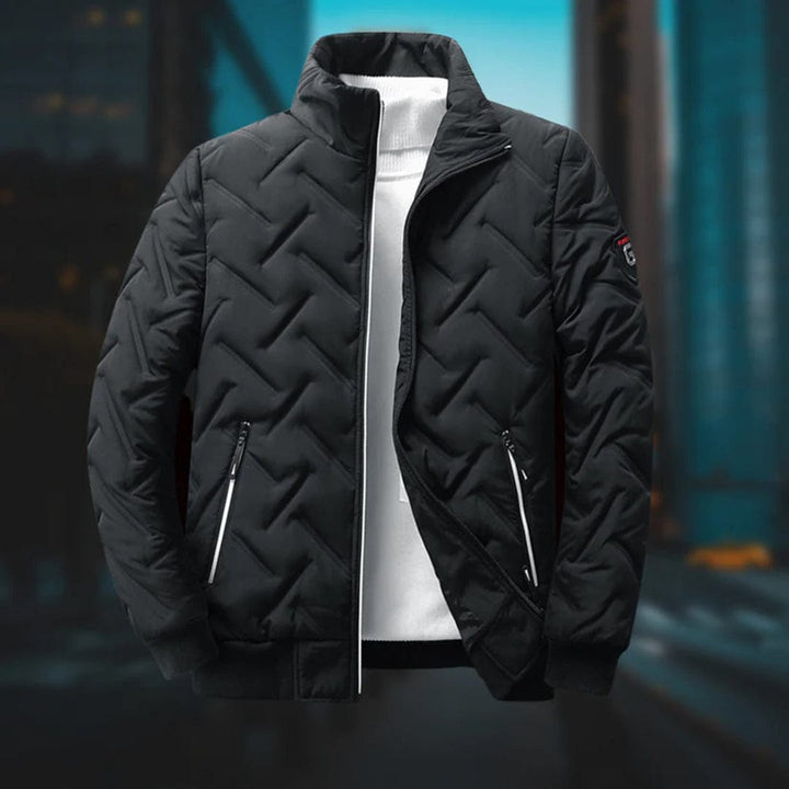 Capospalla da uomo, giacca casual invernale con zip, ideale per stile e comfort nella moda maschile.
