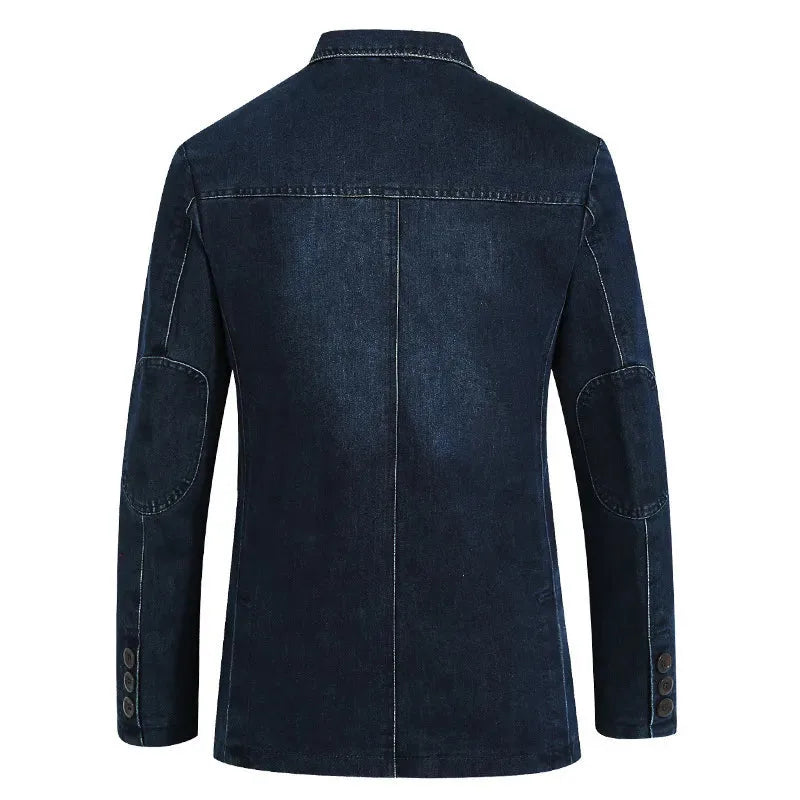 Giacca blazer uomo moderna azzurra, ideale per look casual-eleganti, con bottoni a vista.
