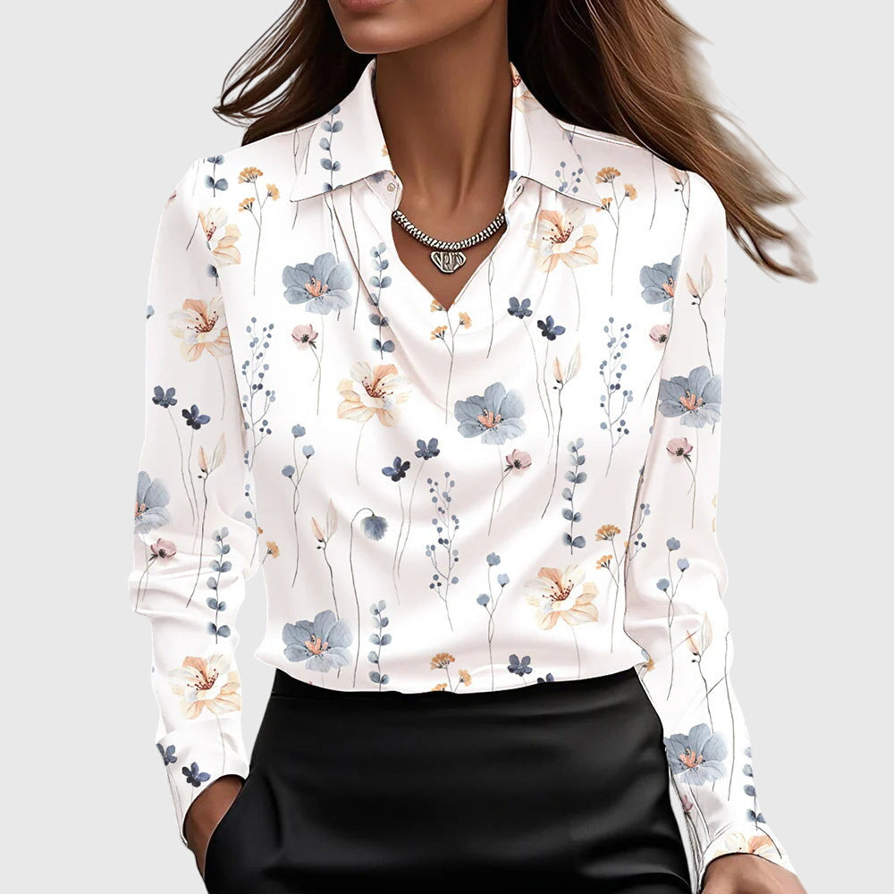 Raffinata blusa satinata da donna, con scollo drappeggiato e maniche lunghe. Perfetta per la moda serale.