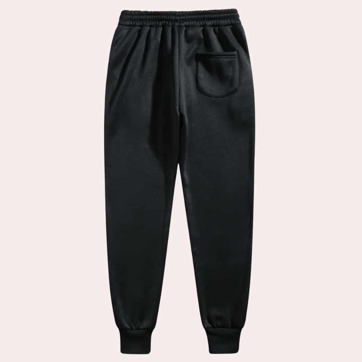 Pantaloni jogging uomo versatili, eleganti e sportivi. Ottimi per abbigliamento casual e moda maschile con comfort moderno.