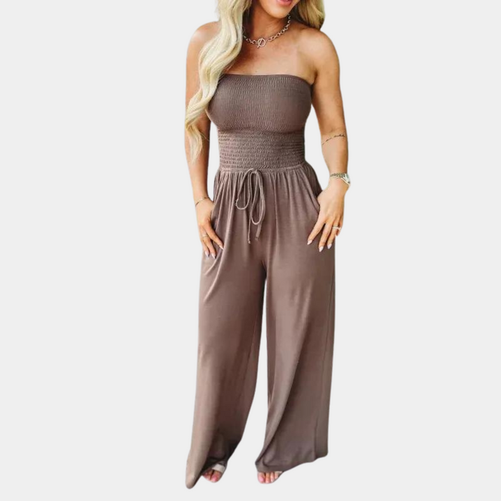Jumpsuit donna elegante e comoda, ideale per look casual estivi, vacanze o tempo libero primaverile.