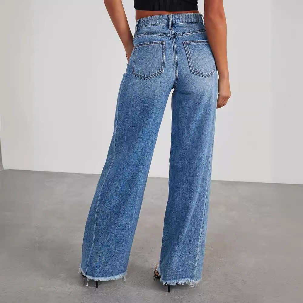 Pantaloni jeans donna blu a vita alta in denim, dal taglio valorizzante per un comfort versatile e di tendenza.
