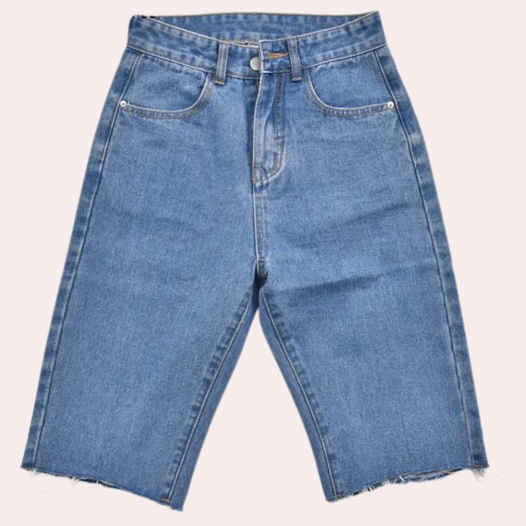Shorts donna a vita alta blu, comodi e perfetti per un look estivo femminile, sia casual che da vacanza.