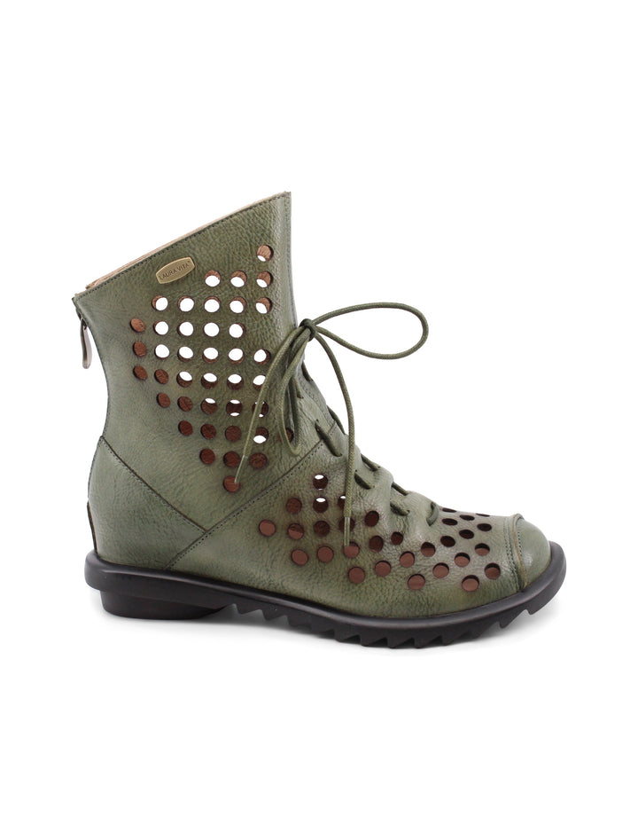 Stivaletti donna verdi in pelle traforata. Design elegante con lacci e zip, tacco 5,5 cm. Perfetti per la moda.