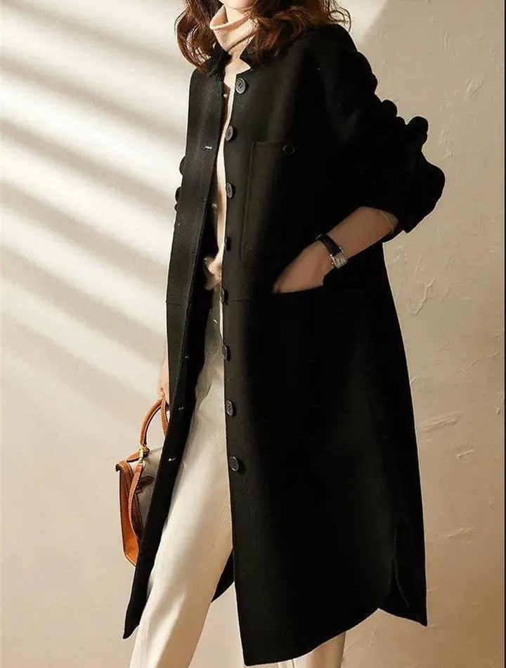 Cappotto donna elegante e versatile con collo coreano, ideale per la moda autunno inverno e un outfit sofisticato.