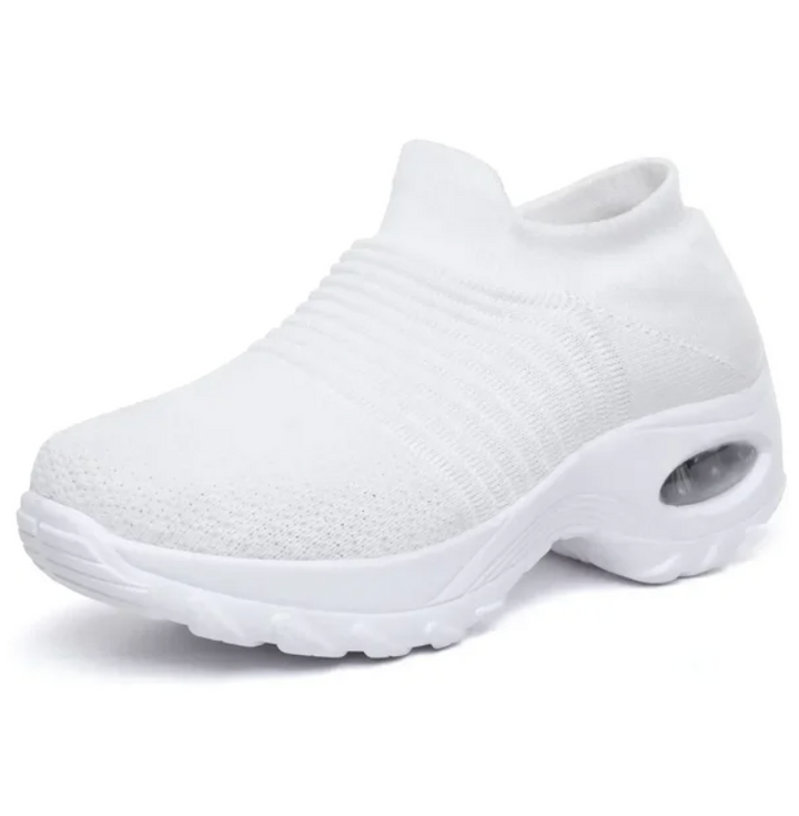 Scarpe ortopediche donna, progettate per benessere quotidiano e massimo supporto ai piedi.