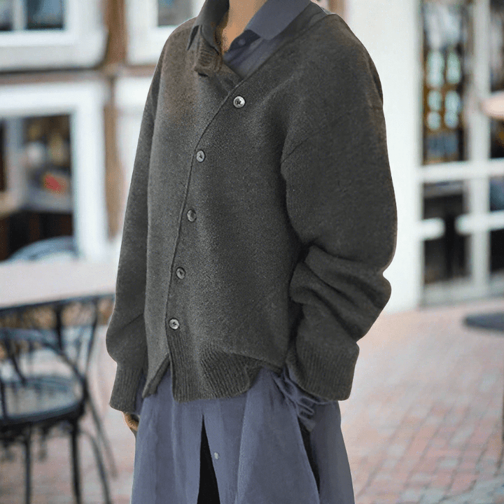 Cardigan donna casual chic con bottoni diagonali, tessuto morbido. Un capo elegante per il tuo guardaroba.