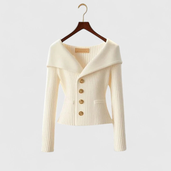 Cardigan femminile chic con collo ampio e design aderente, must-have per la moda autunnale.