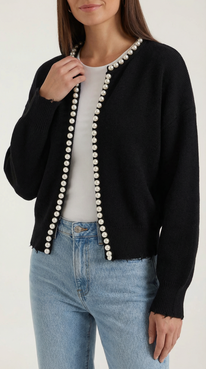 Cardigan donna con perle, perfetto per un look casual chic o elegante, capo versatile.