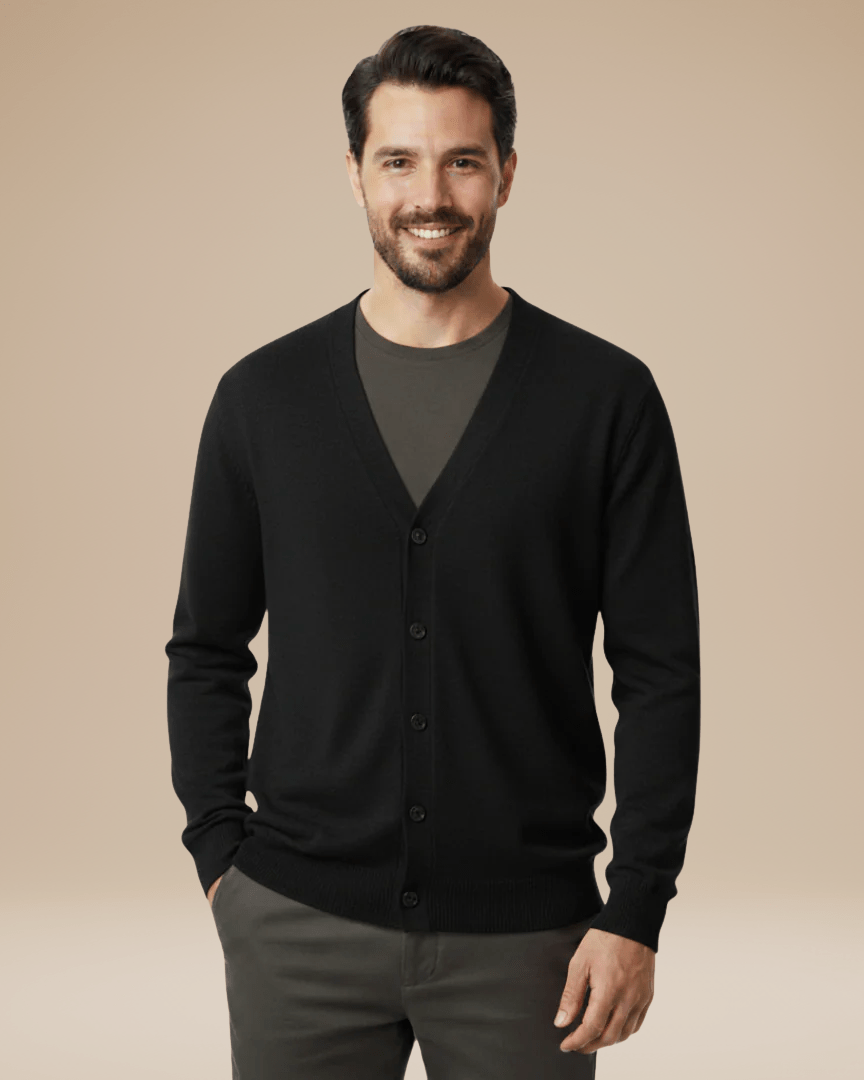 Elegante cardigan da uomo con scollo a V, bottoni. Essenziale per la moda maschile invernale, calore e stile.