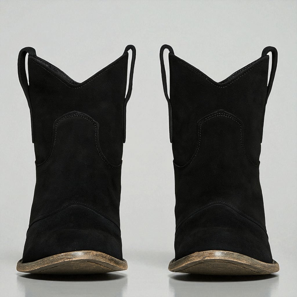 Stivaletti donna western alla moda con tacco largo, calzature versatili per autunno e inverno.