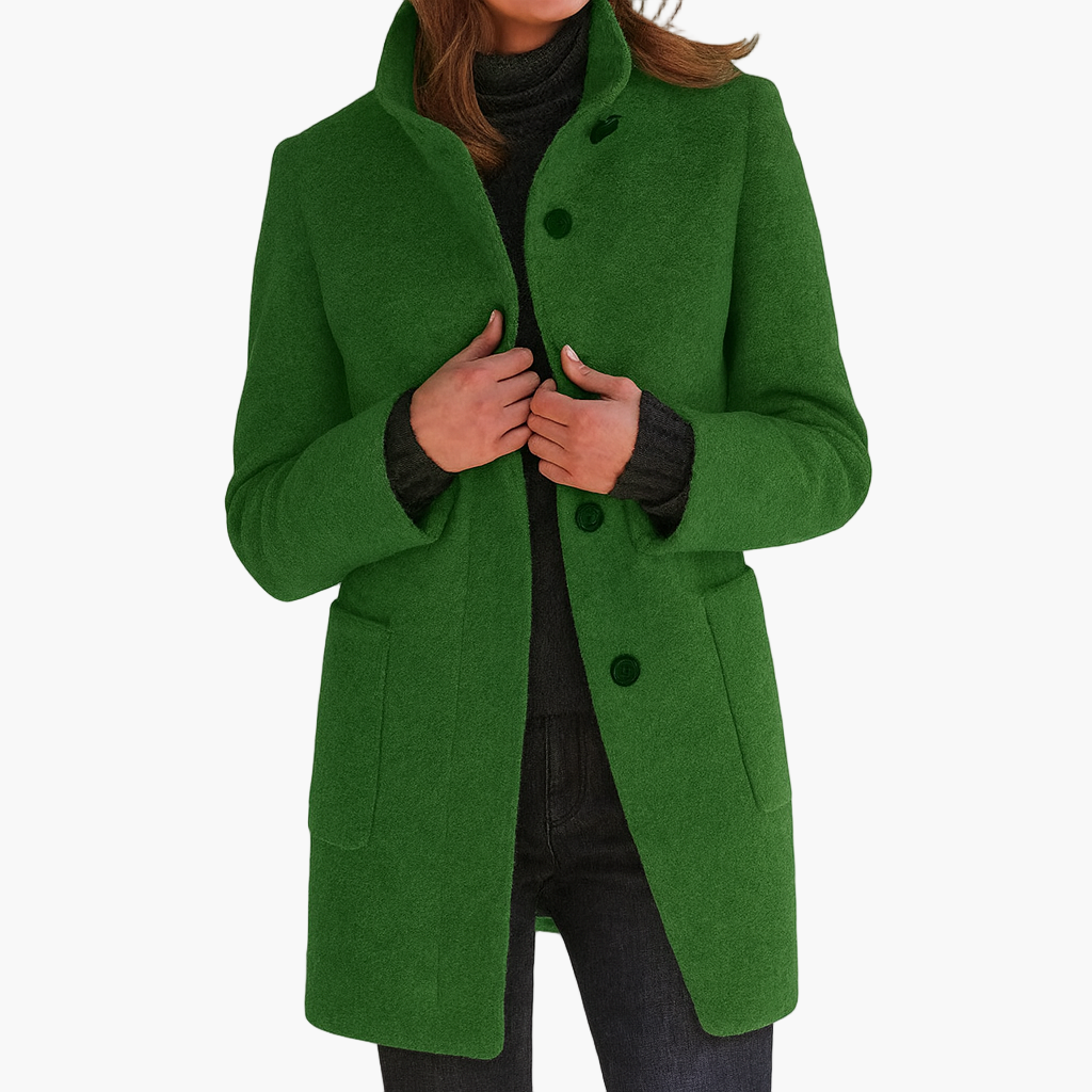 Cappotto donna versatile e moderno, dettagli raffinati, un tocco di classe al tuo outfit.